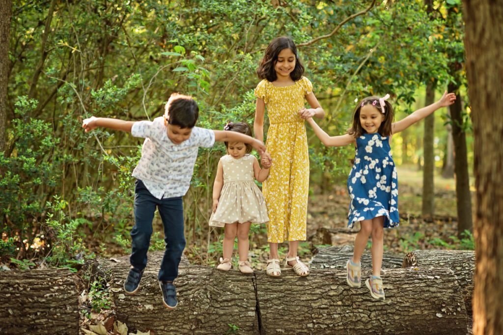 Woodlands Extended Family Photographer