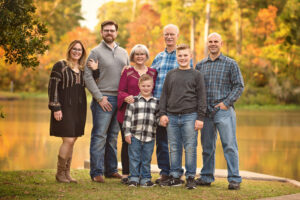 Woodlands Extended Family Photographer