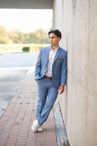 Where to Take Prom Photos in The Woodlands (Before the Limo Arrives)