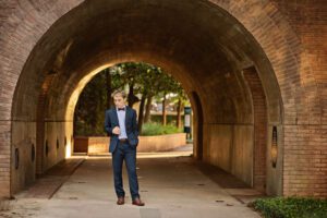 Senior portraits at The Woodlands Waterway
